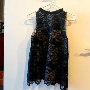 Small Love, Fire top.